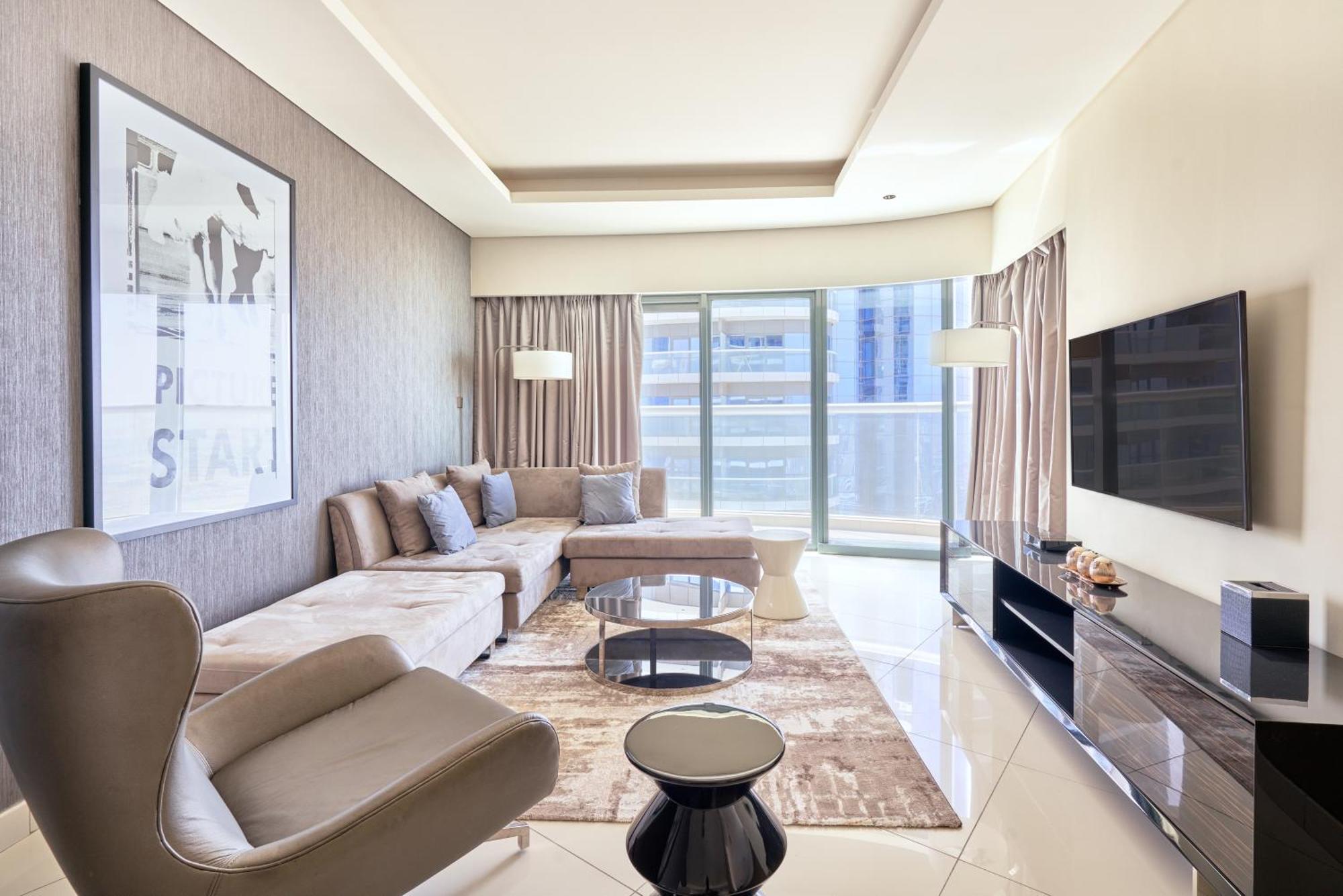 Appartement Spacious 3bhk In Paramount Tower B With Stunning Views-6204 *