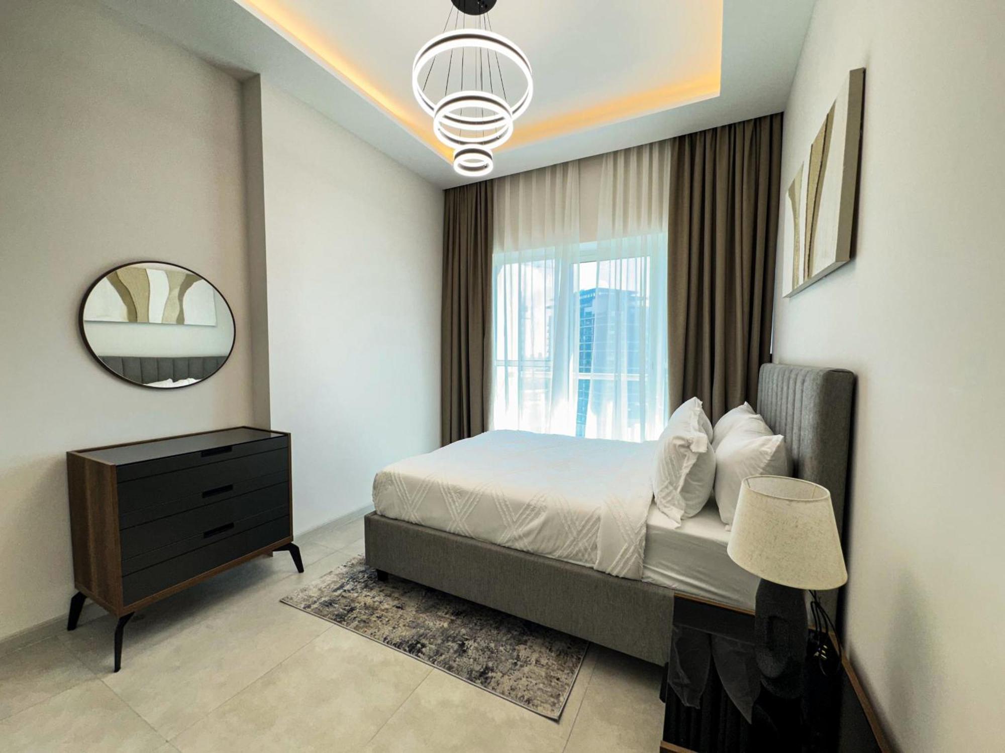Luxury One-bedroom With Partial Burj Khalifa View - By Sqtourism Appartement *