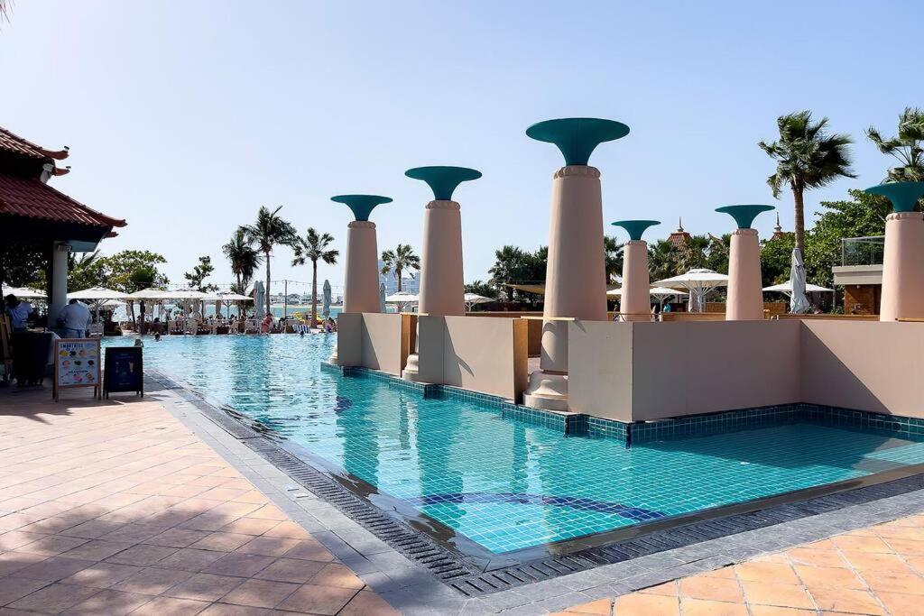 Anantara Palm Jumeirah Sea View Appartement Dubaï