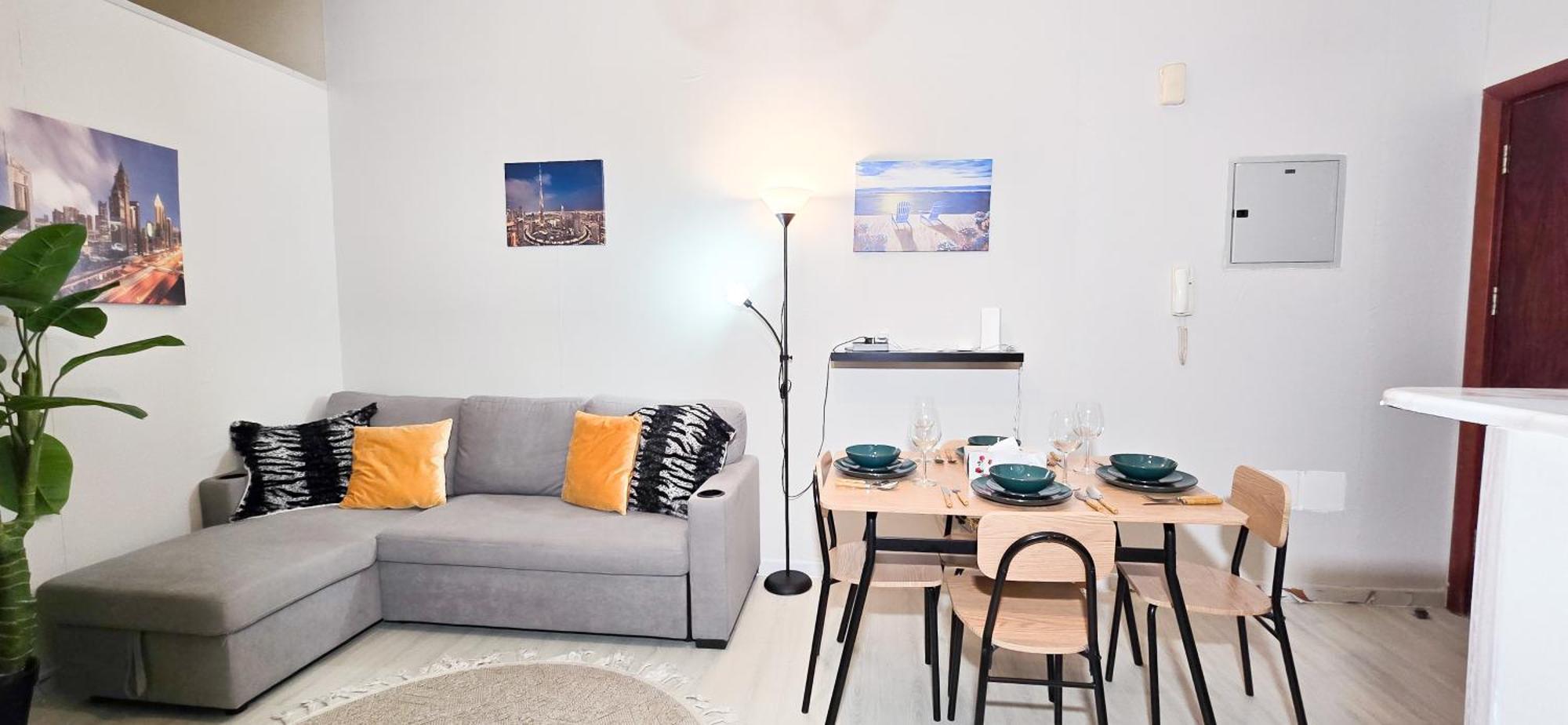Renovated Cozy One Bed D2-1007 Dubái