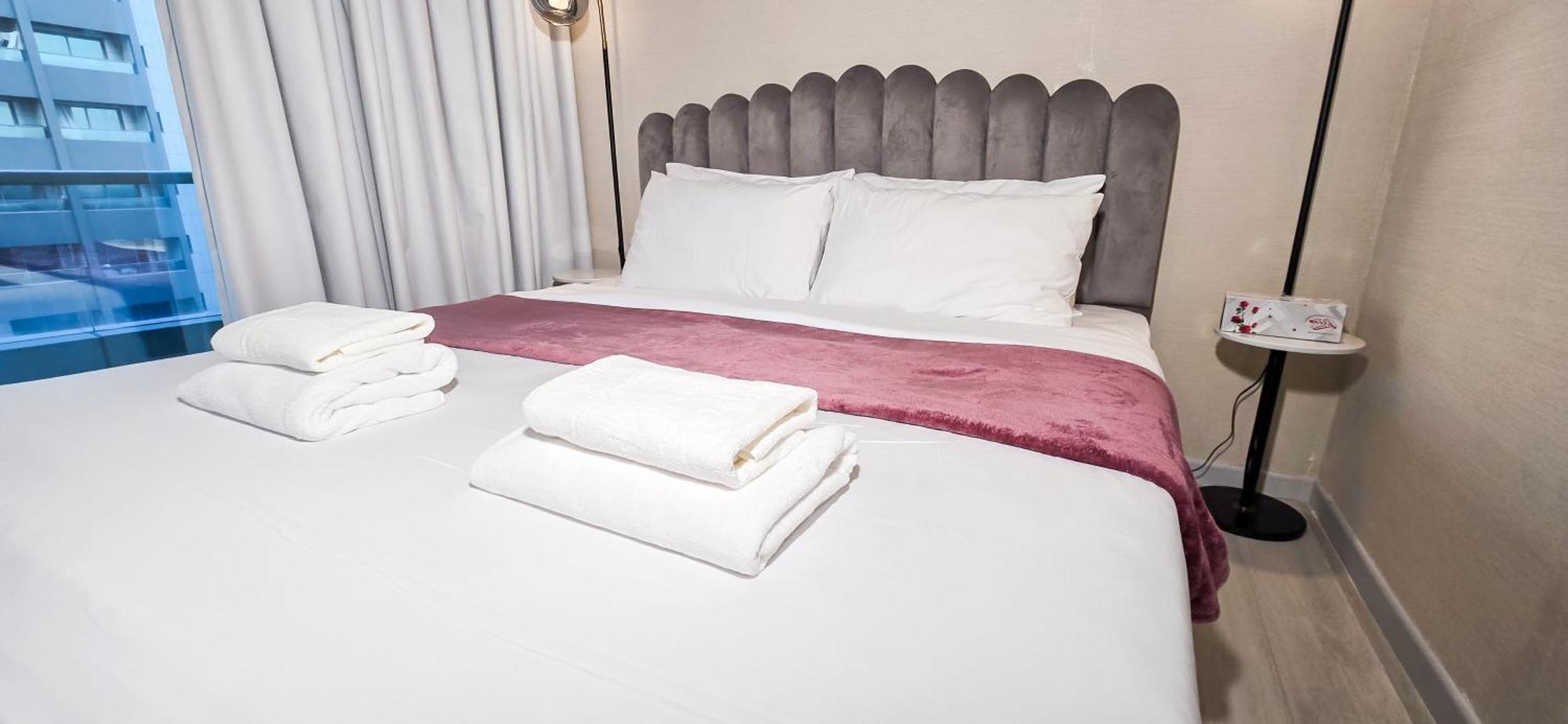 Renovated Cozy One Bed D2-1007 Dubái
