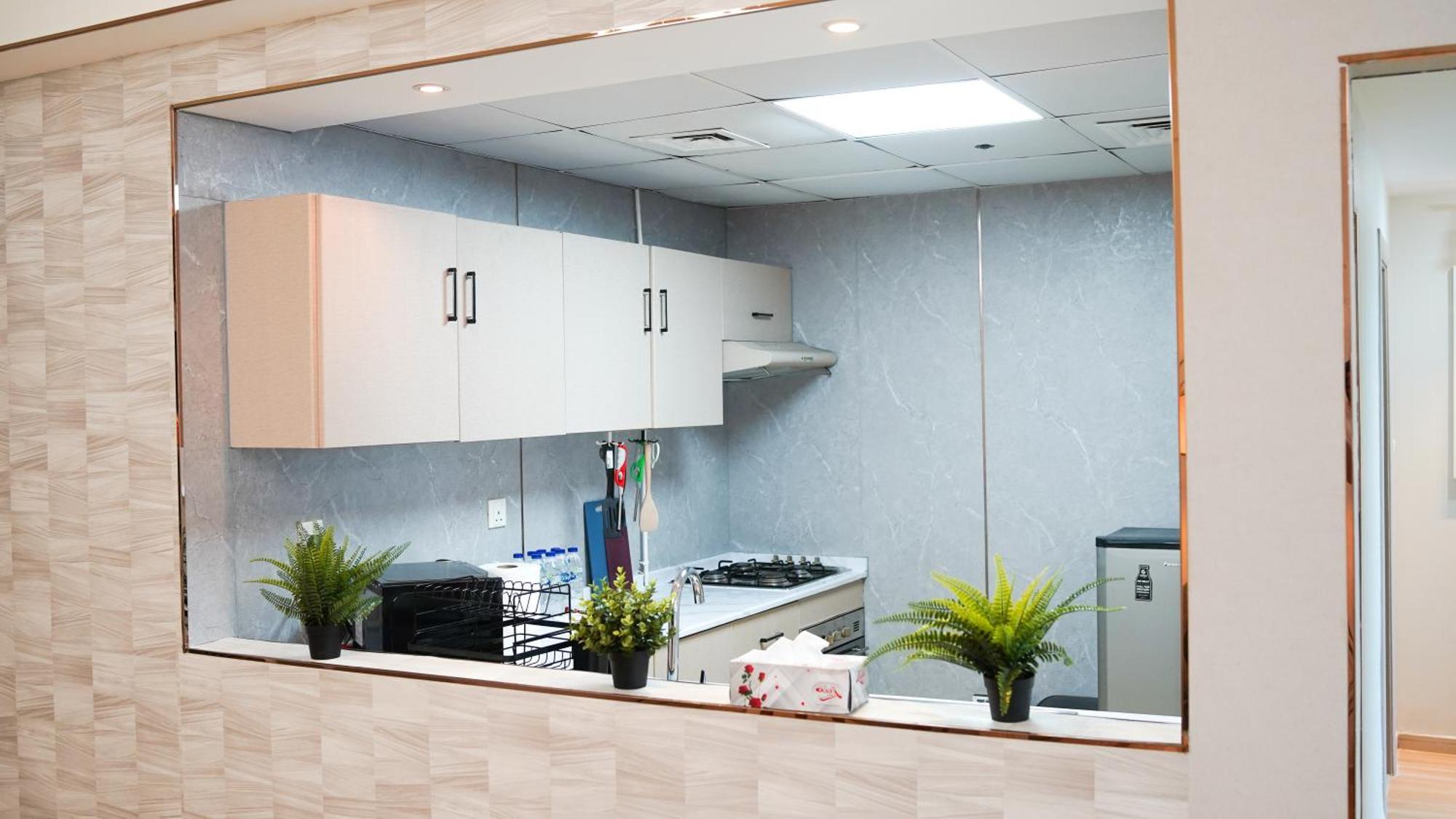 Marina View Spacious 2 Bhk Apartemen