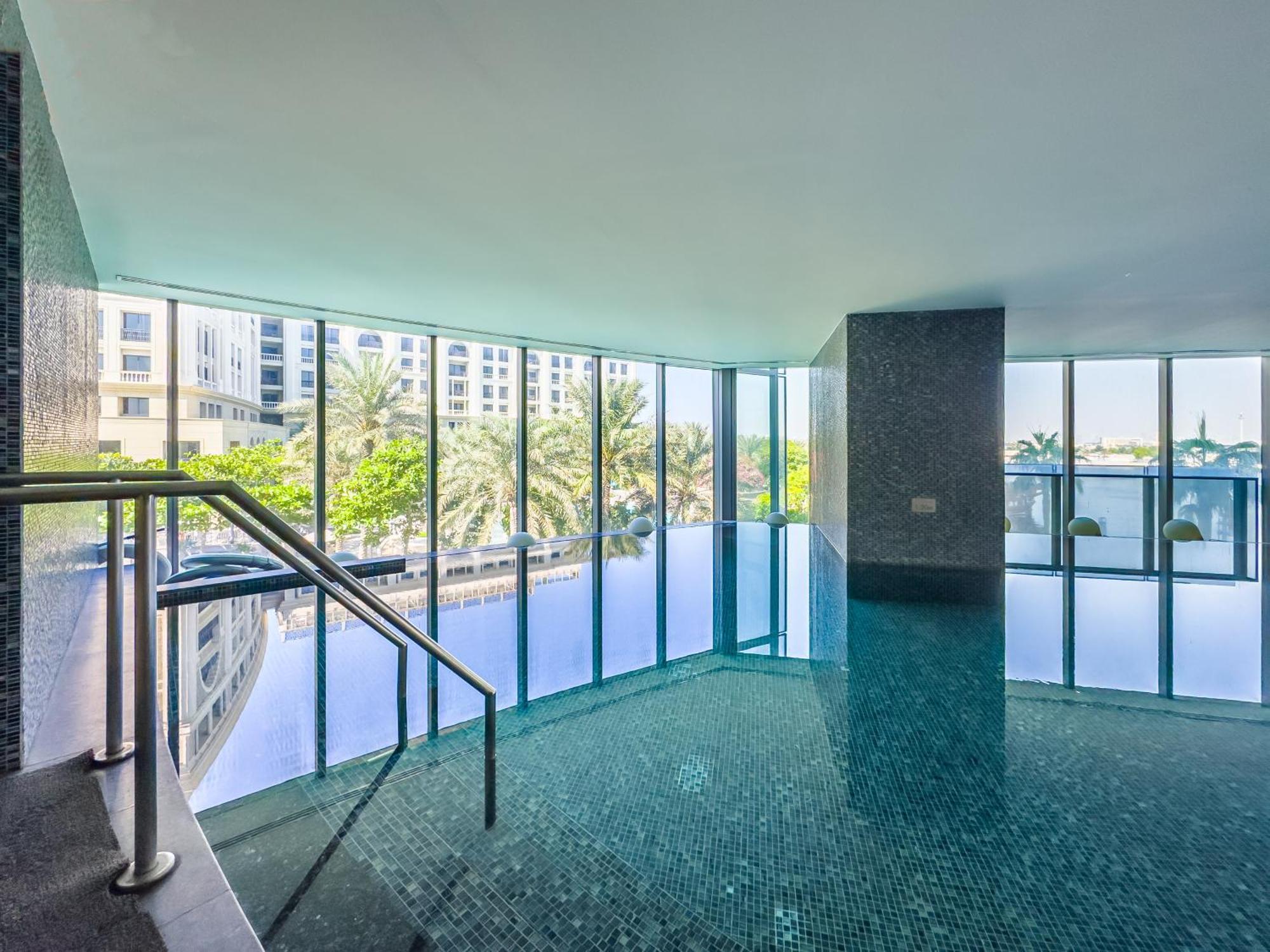 Appartement Luxurious 1bhk In D1 Tower With Stunning Creek Views, Close To Airport & Downtown Dubaï