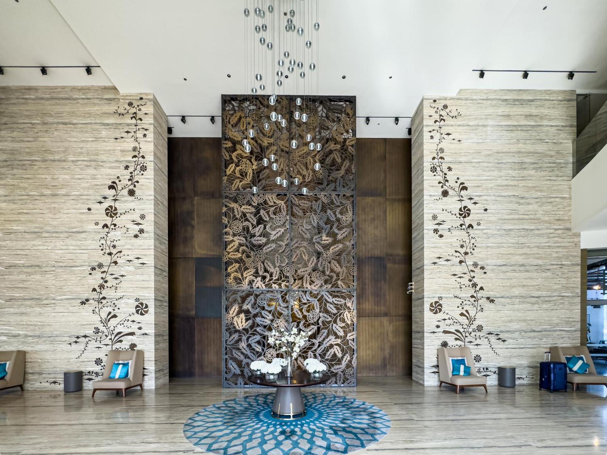 Appartement Luxurious 1bhk In D1 Tower With Stunning Creek Views, Close To Airport & Downtown Dubaï