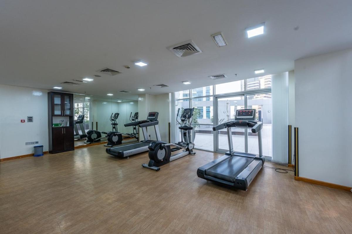Spacious 3-bedroom With Modern Amenities In Jbr Dubai