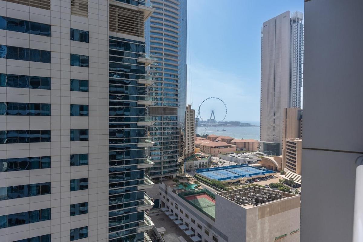 Spacious 3-bedroom With Modern Amenities In Jbr Apartment *