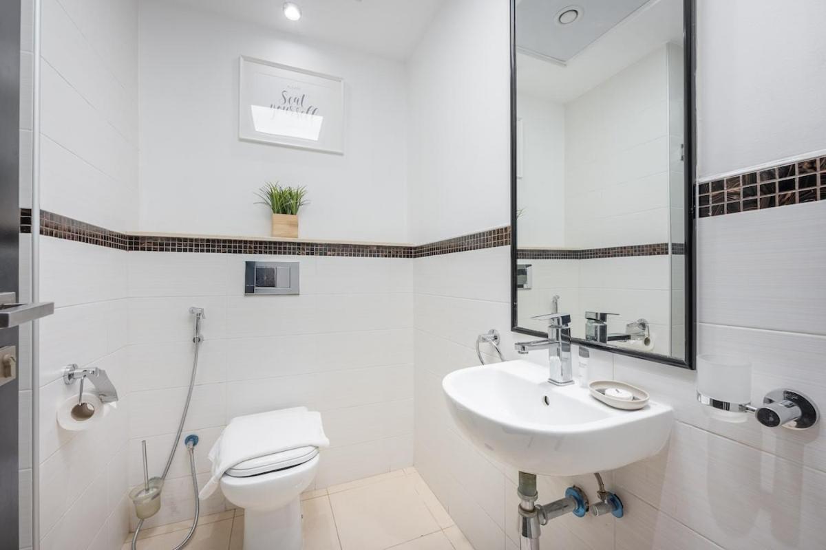 Spacious 3-bedroom With Modern Amenities In Jbr
