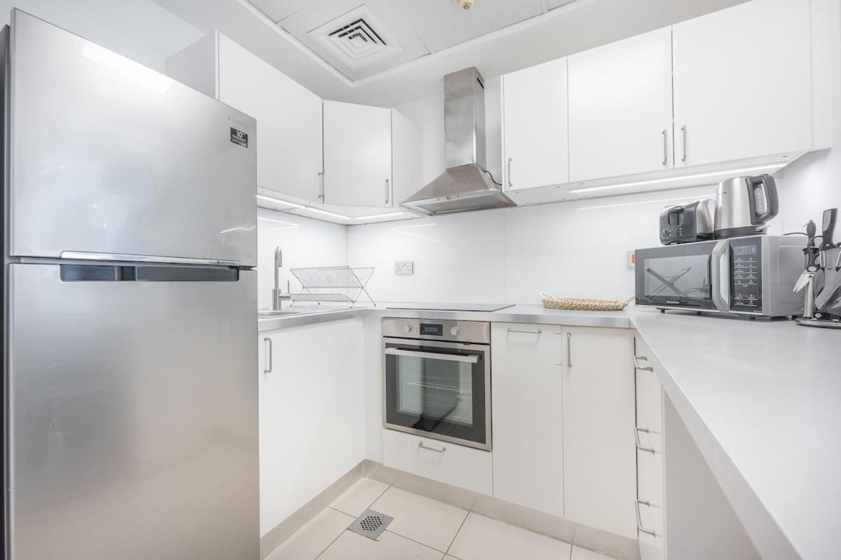 Spacious 3-bedroom With Modern Amenities In Jbr