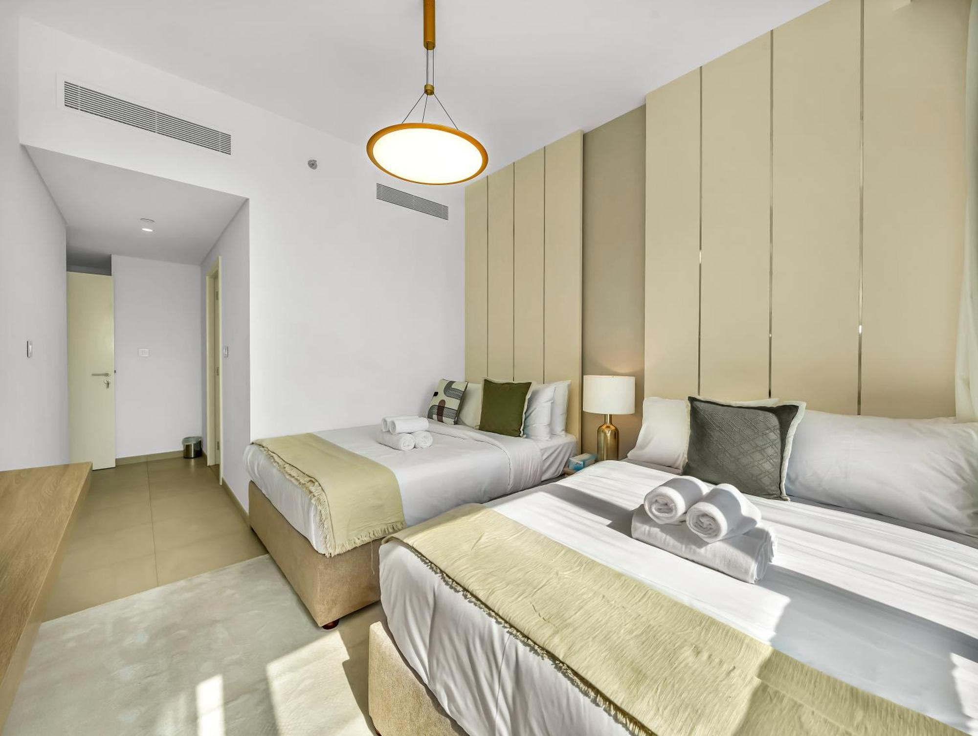 Al-fannan At Downtown Views 2 - Burj Khalifa View - Brand New Luxury 2 Bedroom Appartement