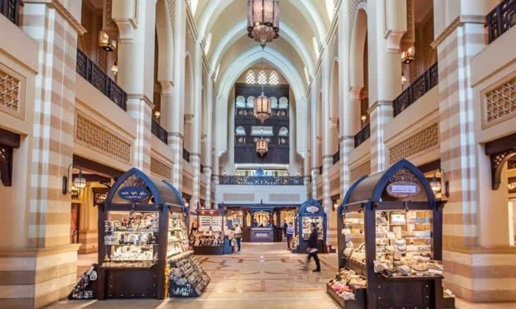 Appartamento Silkhaus 1br In Downtown With Direct Mall Access Dubai