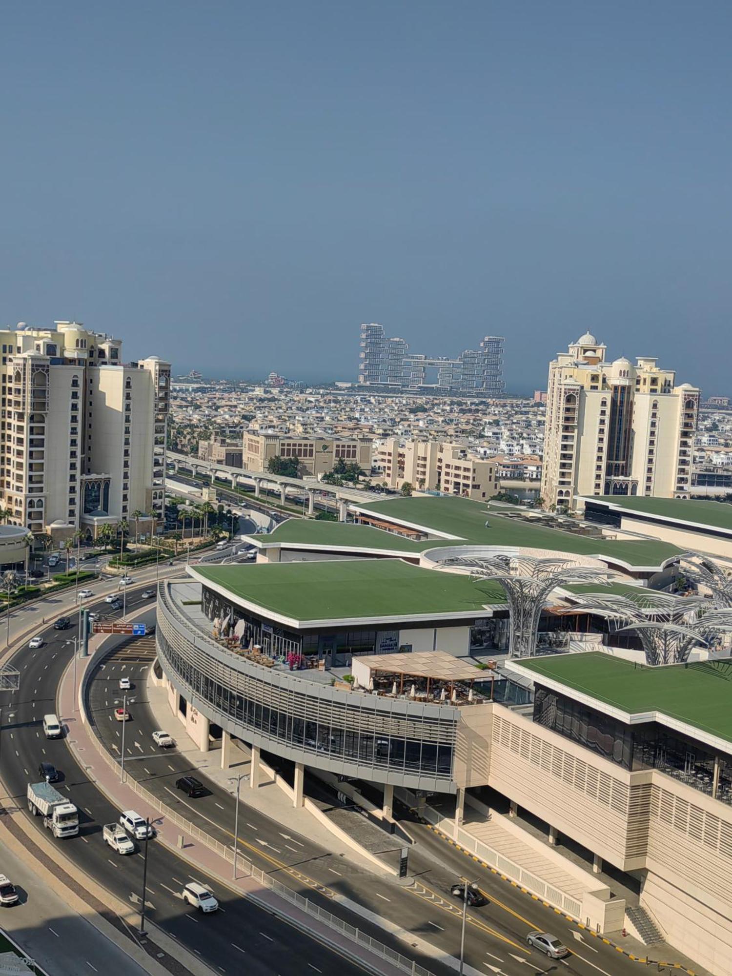 7 Palm Jumeirah West Apartment Dubai