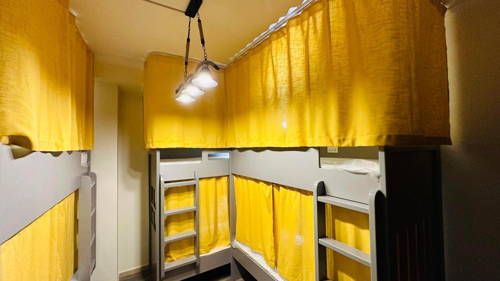 Route 66 Capsule hotel *