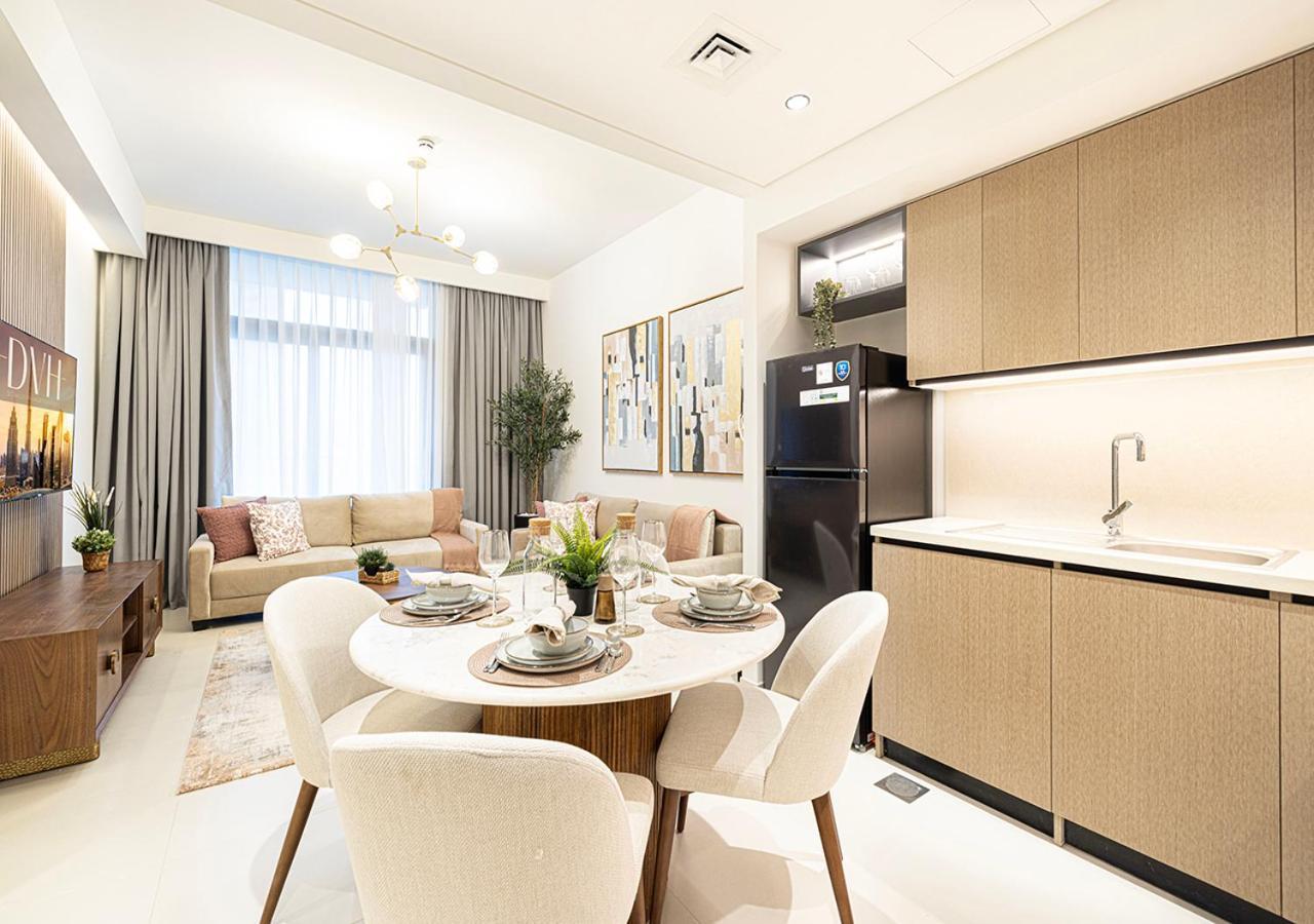 Stylish Downtown Retreat, Burj Crown, Opera & Boulevard View * Dubai