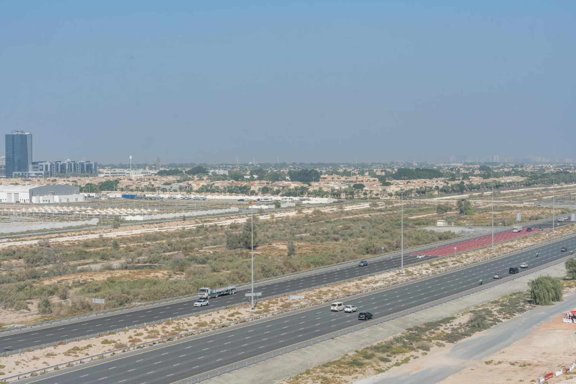 Appartement Spacious 1-bedroom At Carson C In Damac Hills With Peaceful Vibes Dubaï