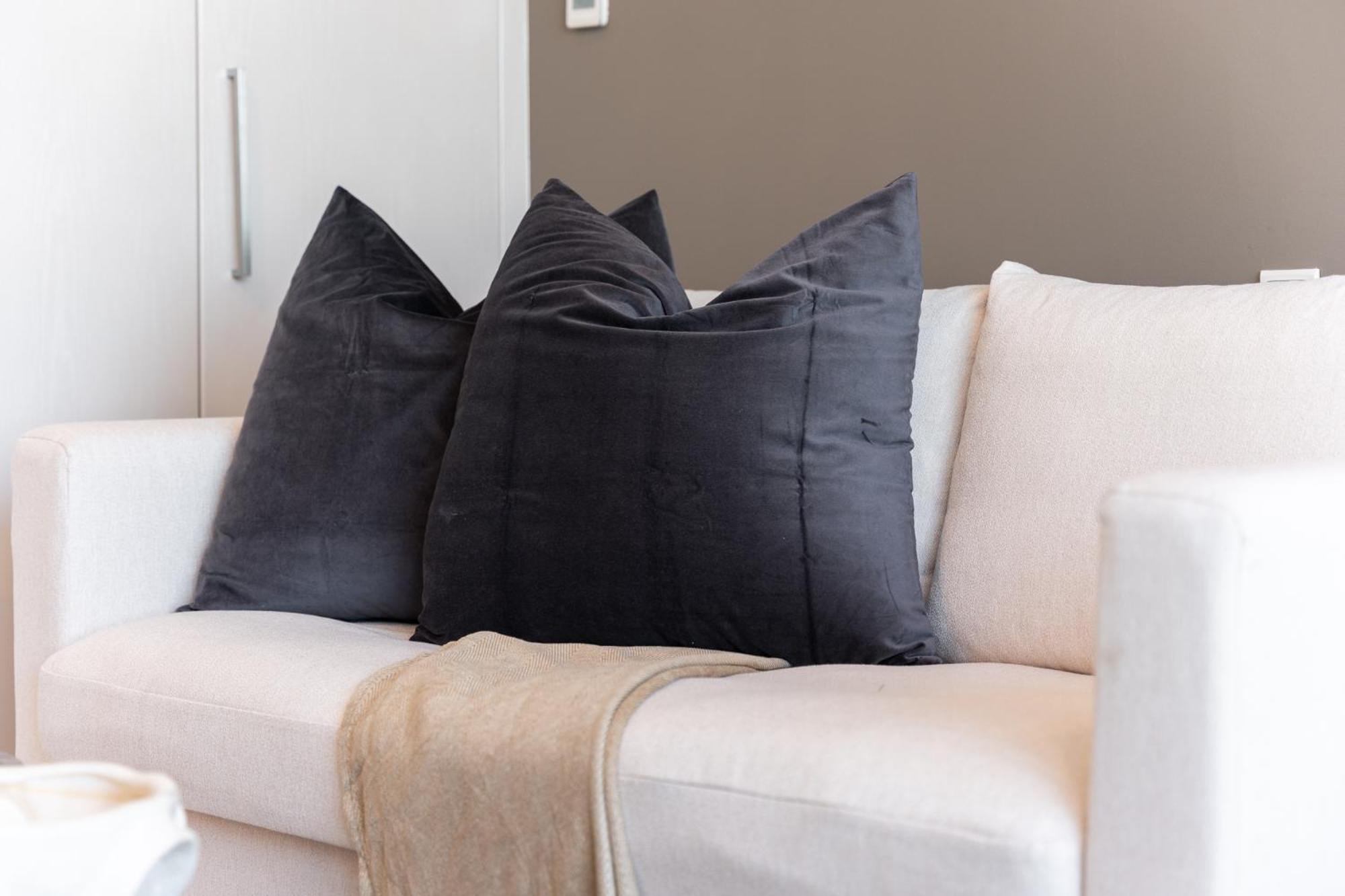 Appartement Spacious 1-bedroom At Carson C In Damac Hills With Peaceful Vibes *