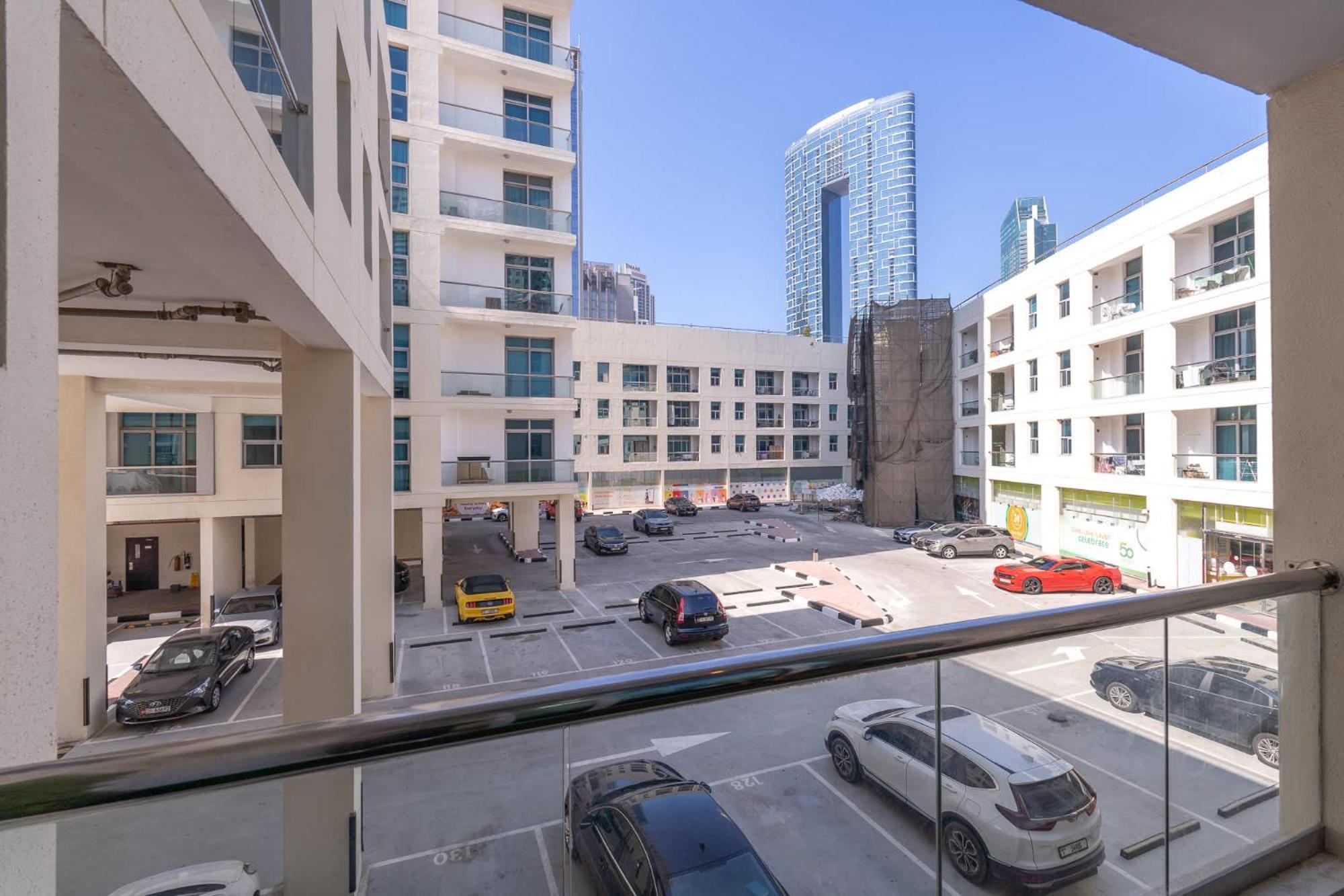 Apartemen Spectacular In Marina That Sleeps 2