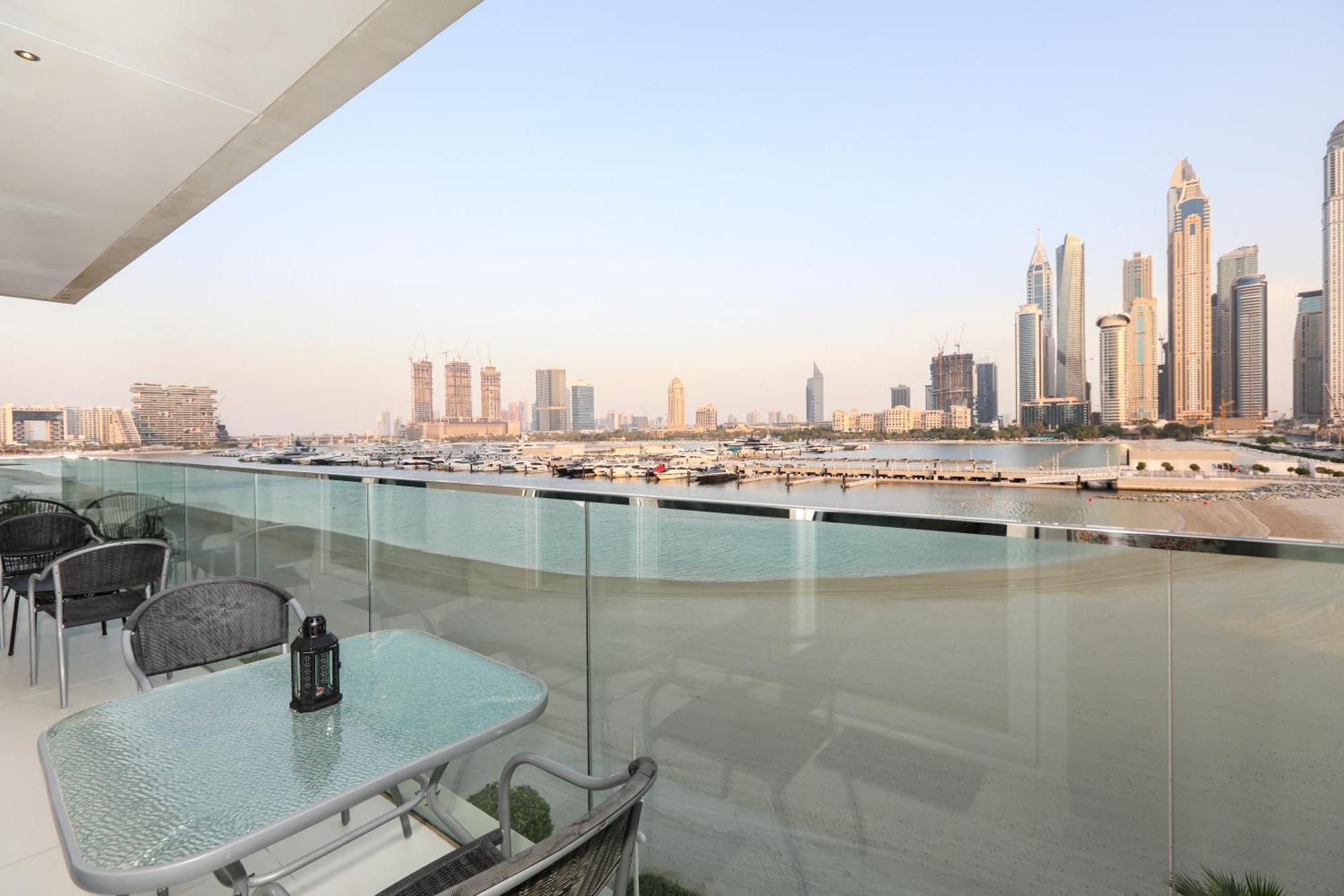 1br Beachfront With Sun Loungers At Palm Jumeirah Appartement
