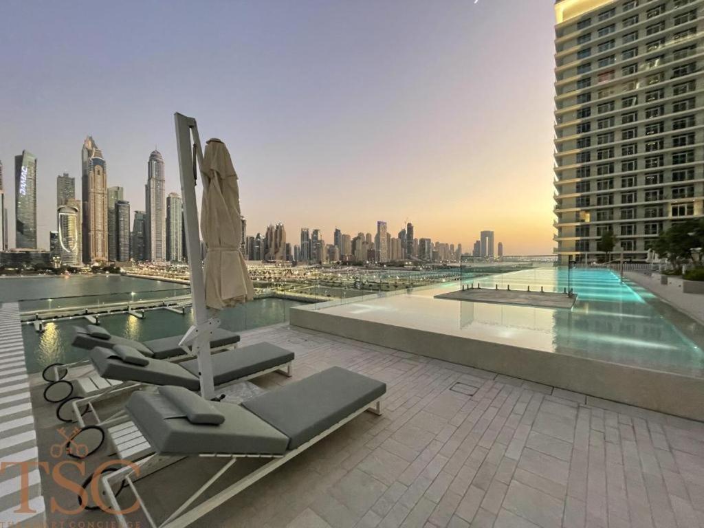 1br Beachfront With Sun Loungers At Palm Jumeirah Appartement *