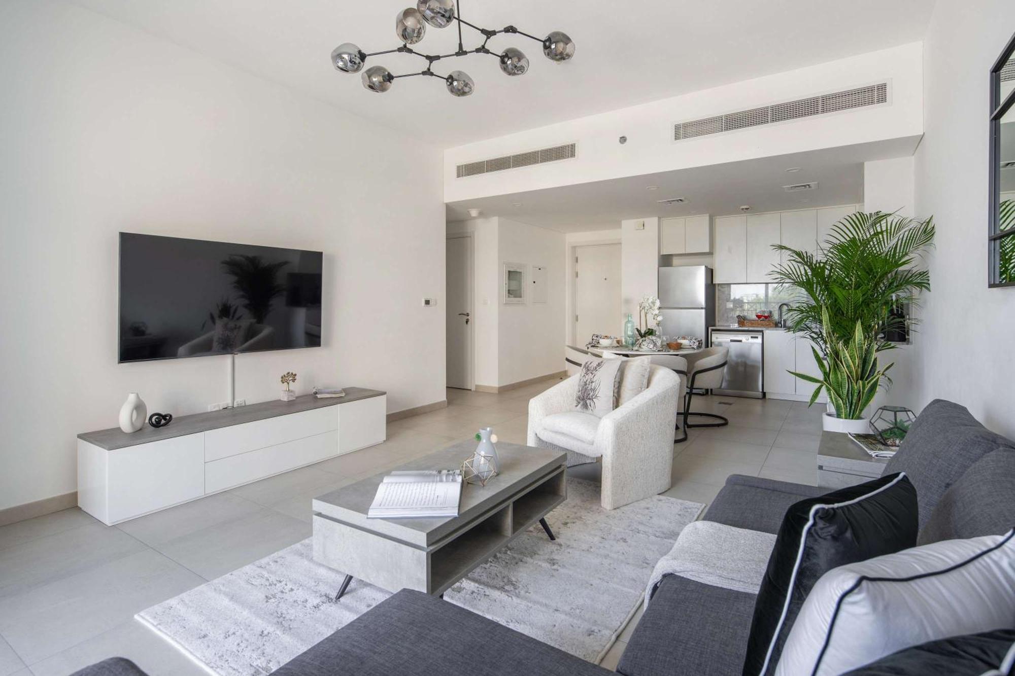 Frank Porter - Lamtara 3 Apartemen *
