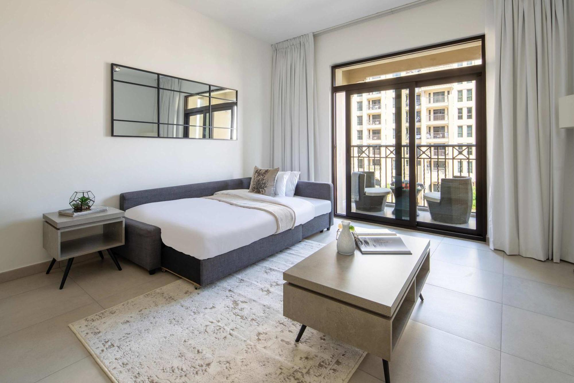 Frank Porter - Lamtara 3 Apartemen Dubai