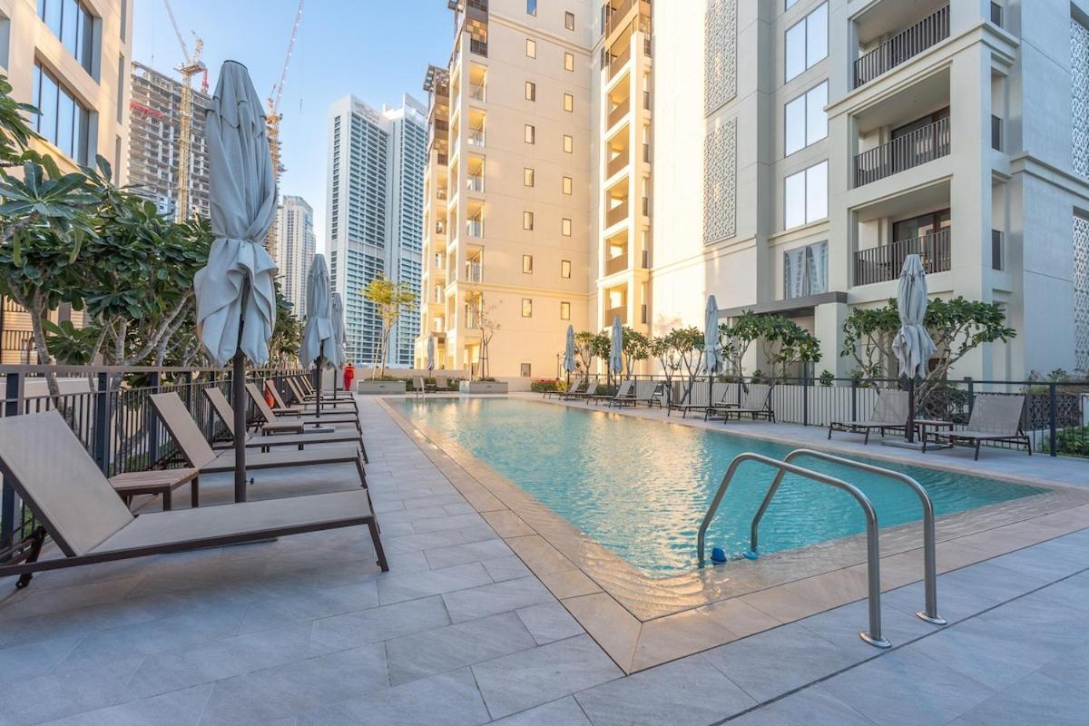 Dazzling 3-bedrooms In The Heart Of Creek Harbour Apartamento *