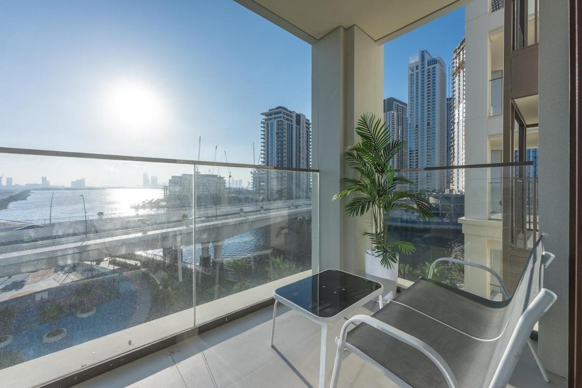 Dazzling 3-bedrooms In The Heart Of Creek Harbour Apartamento *