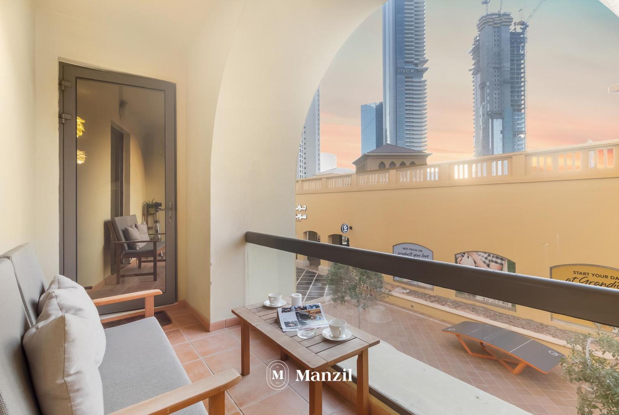 Apartamento Lux 3br W Maids In Jbr Near Attractions