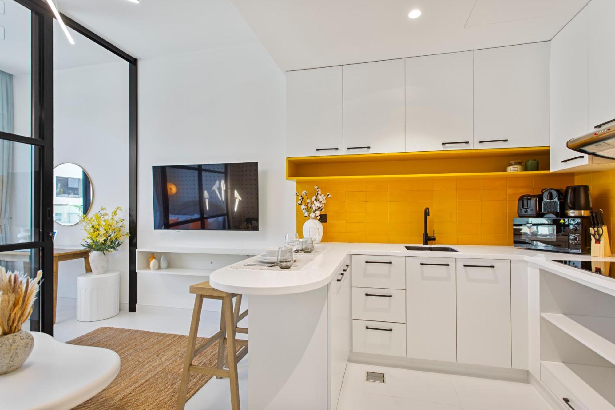 Appartement Sleek Brand New In Loci Jvc