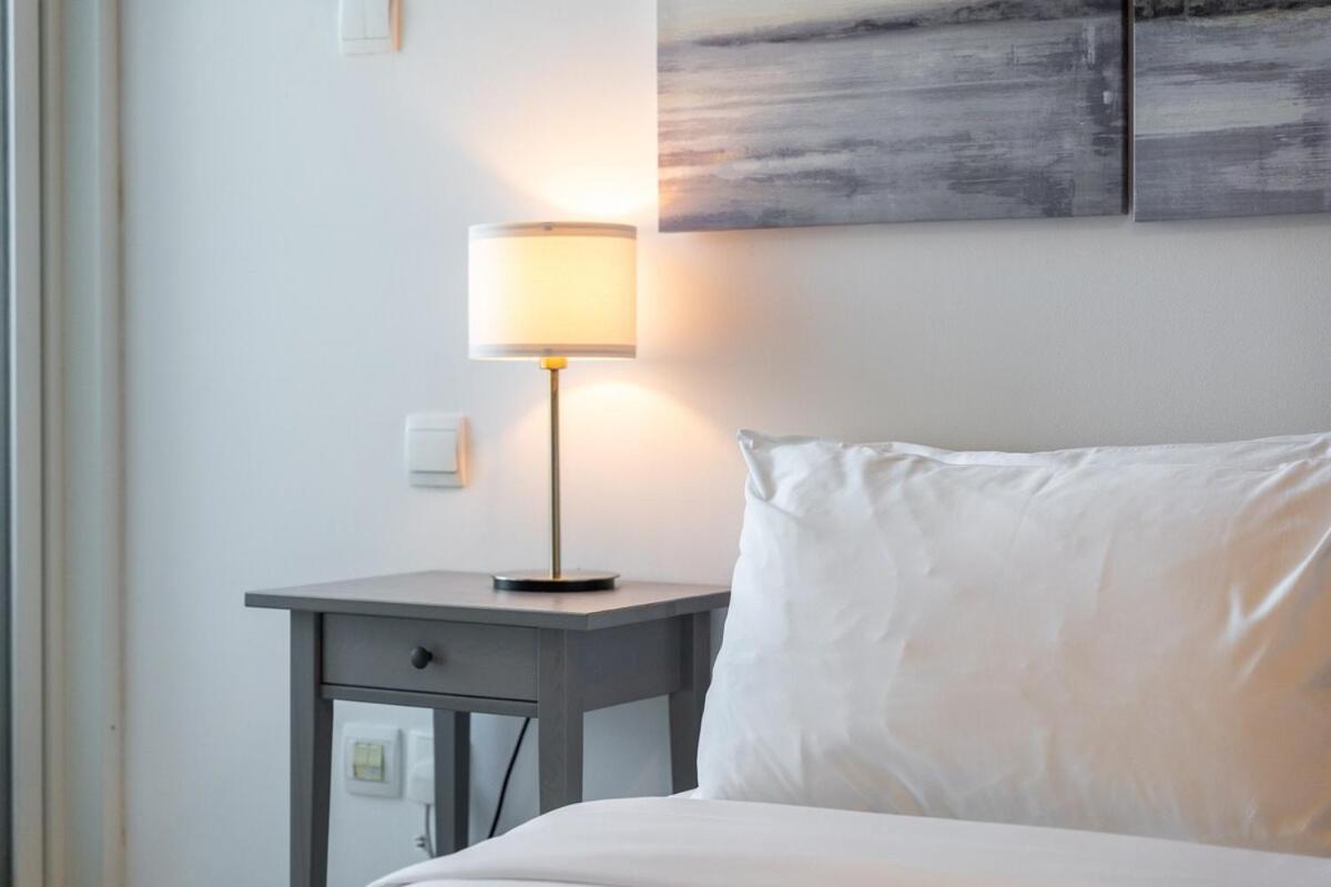Charming Comfy 2-bedroom In Marina Appartement