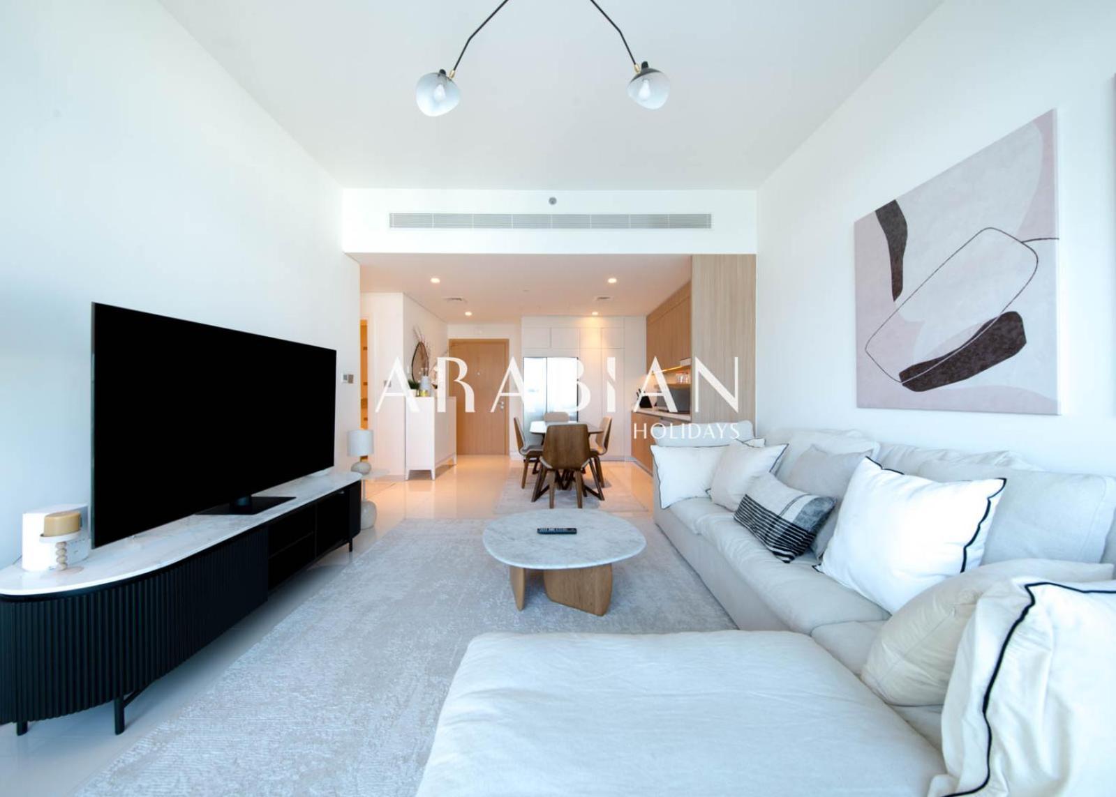 Charming 2br With Sea View&beach Access Appartement
