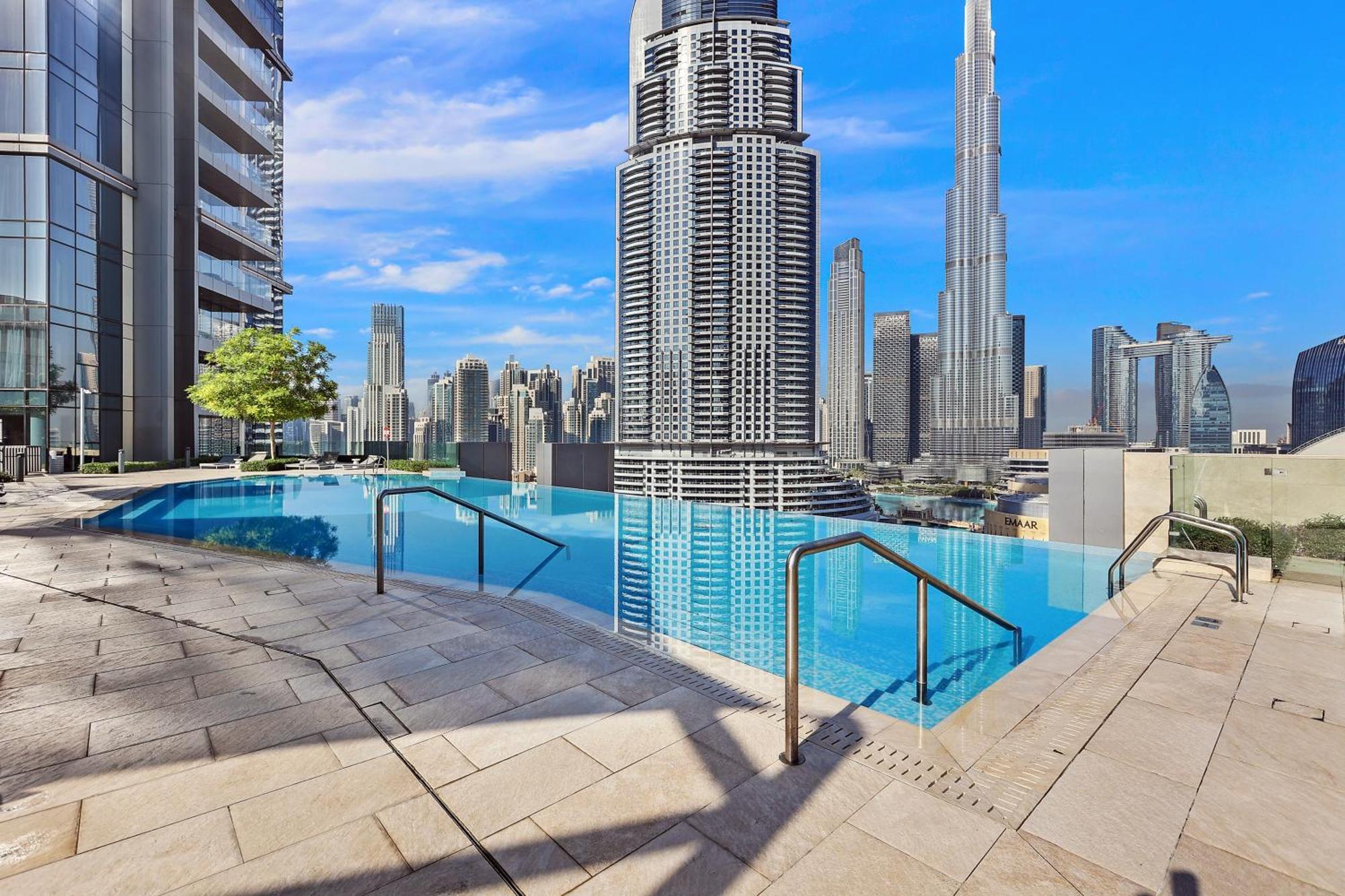 First Class 2br With Full Burj Khalifa And Fountain View Apartamento