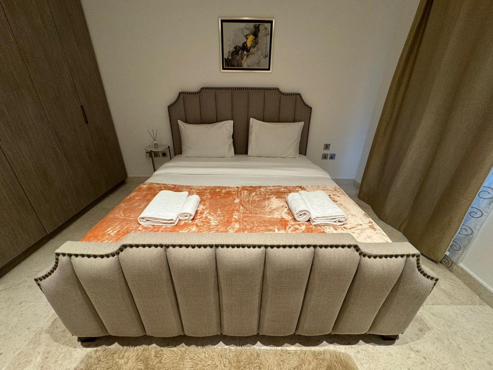 Luxury In Business Bay Apartment