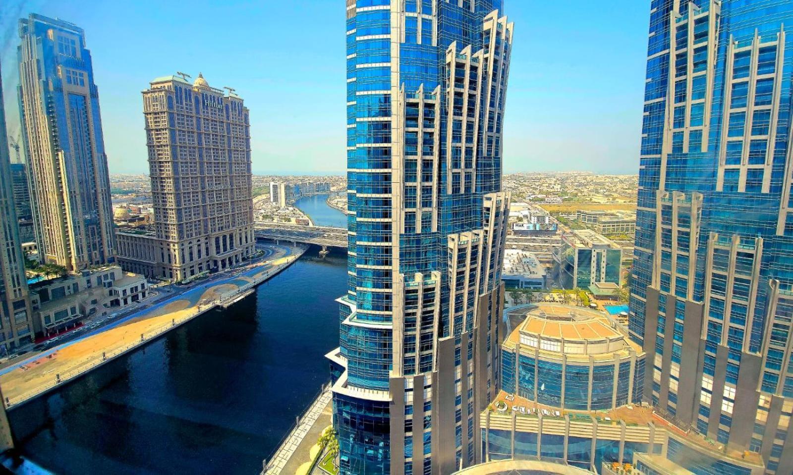 Rh- Beautiful Canal View, Cozy Near Metro Station