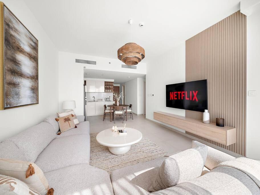 2br With Gym, Yoga And Tennis Court