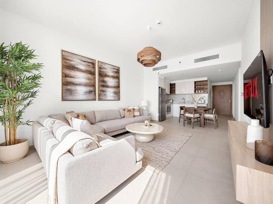 2br With Gym, Yoga And Tennis Court * Dubaï