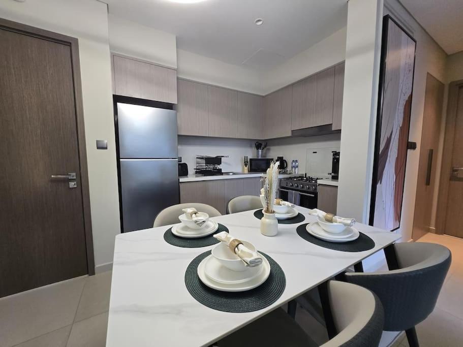 Luxury 1br Burj Khalifa View Walk To Mal Appartement