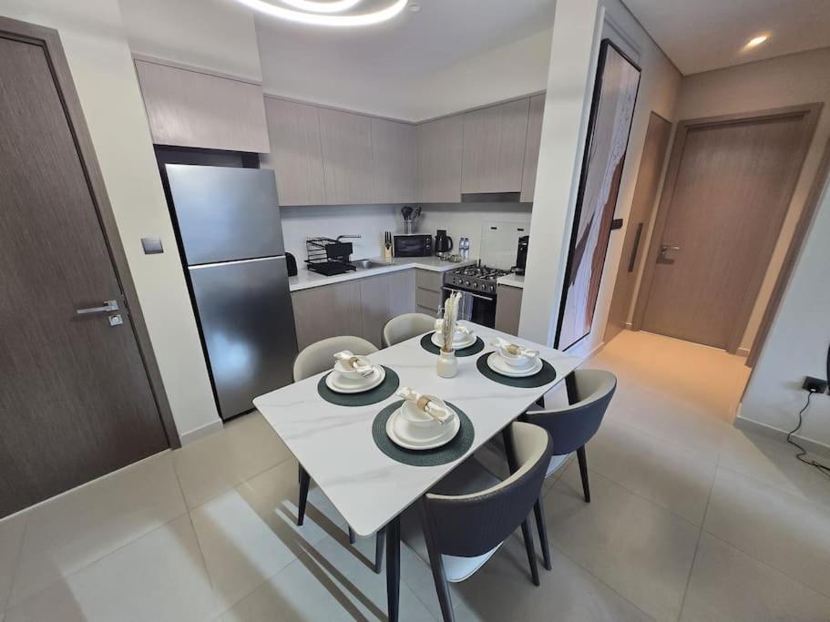 Luxury 1br Burj Khalifa View Walk To Mal Appartement Dubai