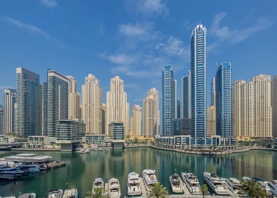 Royal Marina Experience Lavish 2br Waterfront View
