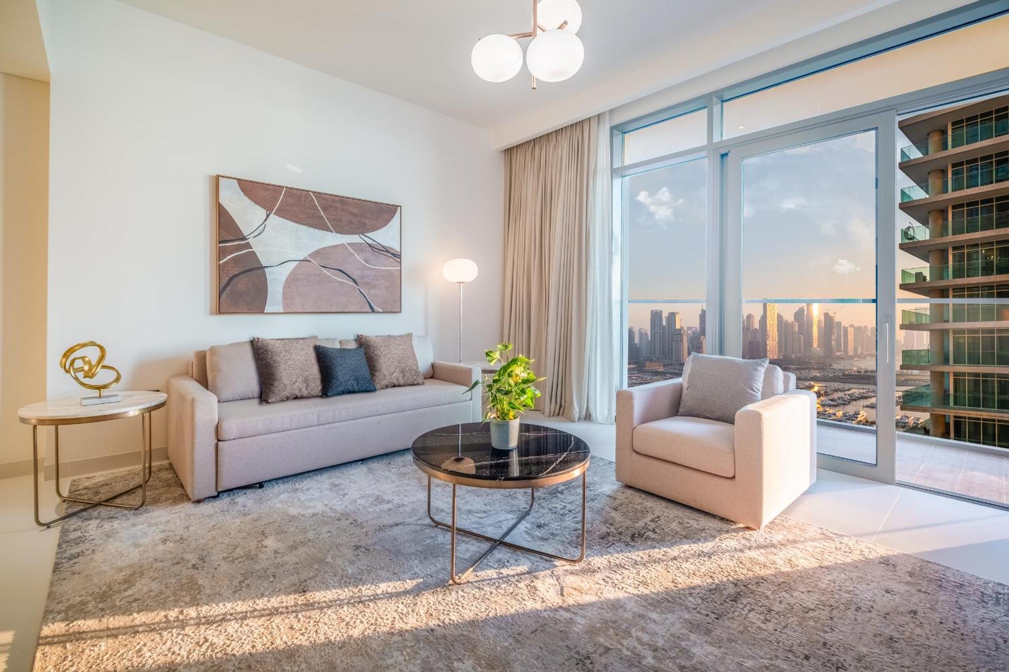 Lux The Marina Vista Beachfront 4 Appartement *