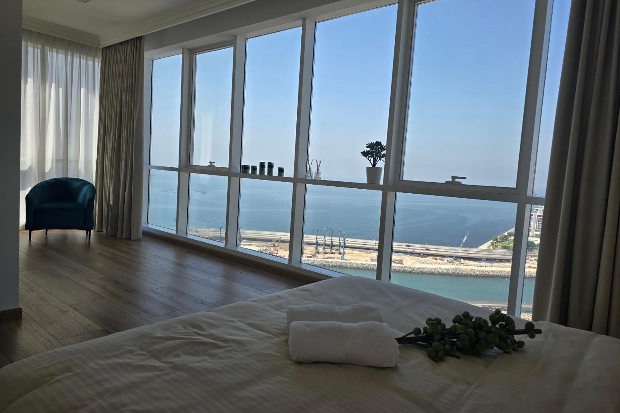 Beachfront 250 View Private High Floor Appartement Dubaï