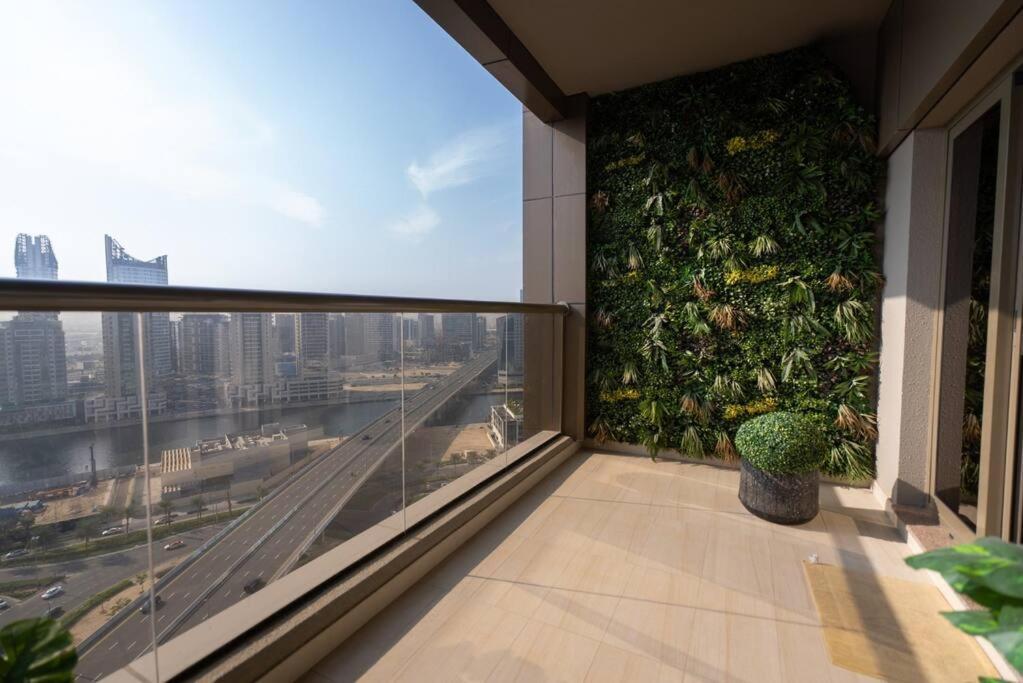 Spacious 1 Bed Huge Balcony Downtown Burj Khalifa Lejlighed Dubai