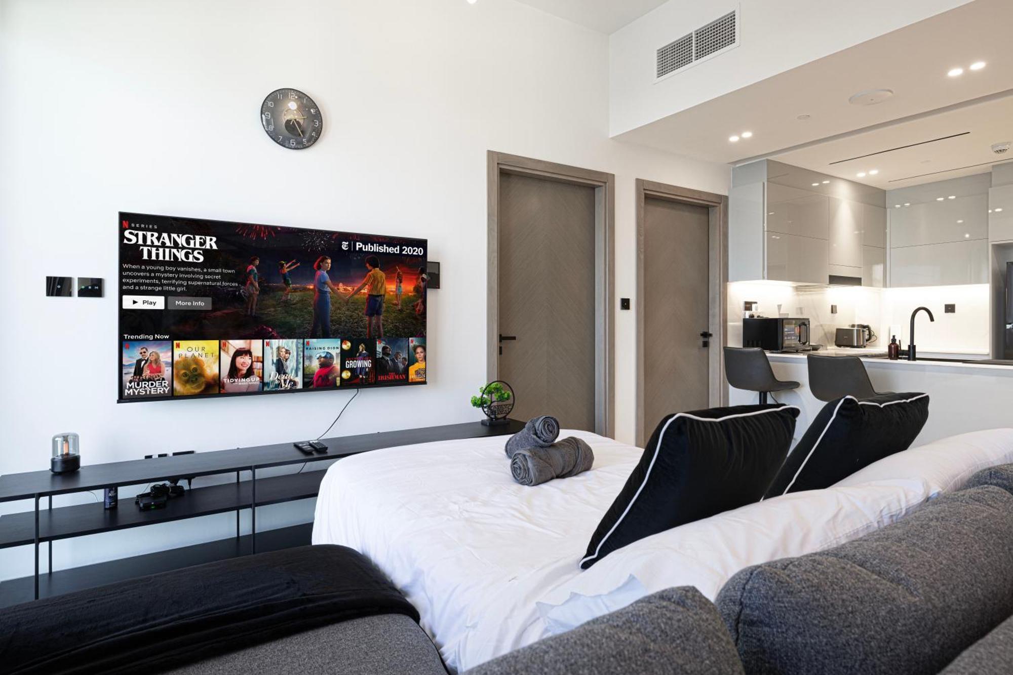 Apartment Luxury 2br Burj View & Jacuzzi