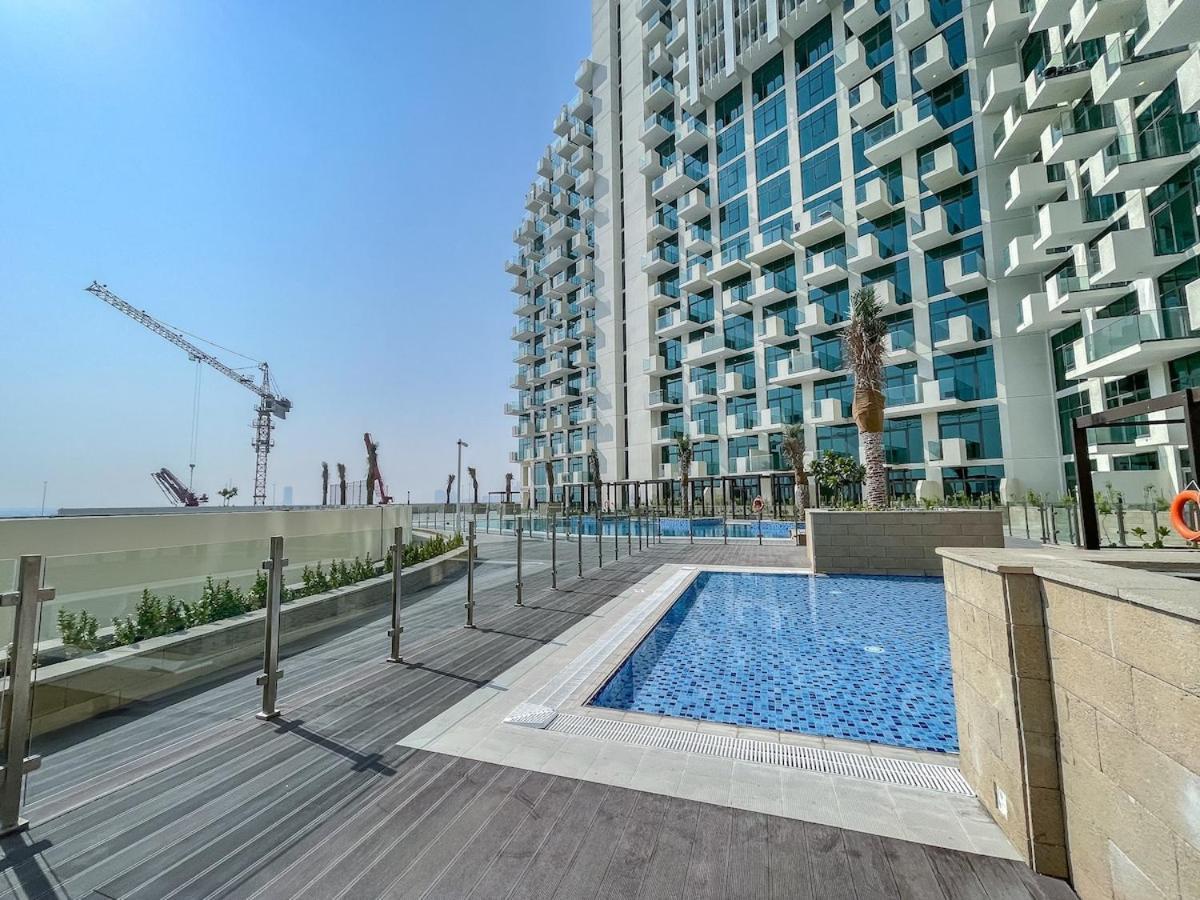 Wonderful With Balcony At Farhad Azizi * Dubai