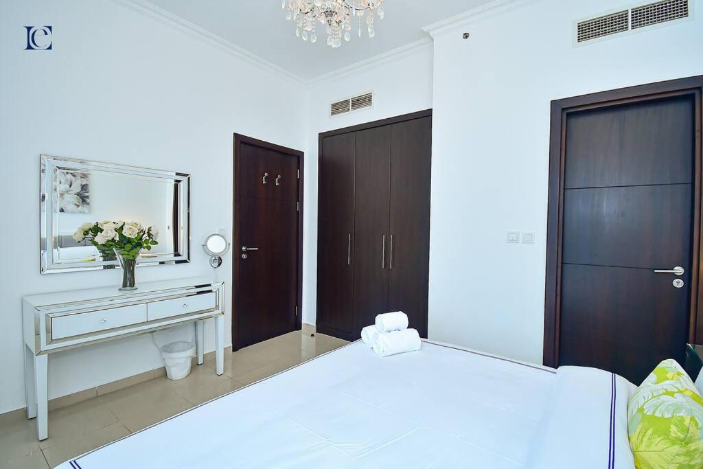 Luxury Escapes - View 1br In Bay Marina Appartement
