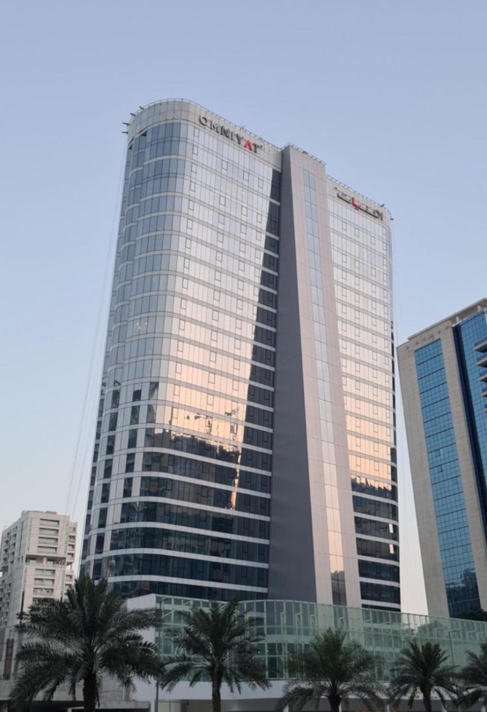 Exquisite In Downtown Burj Khalifa Views With Stunning Pool Dubai