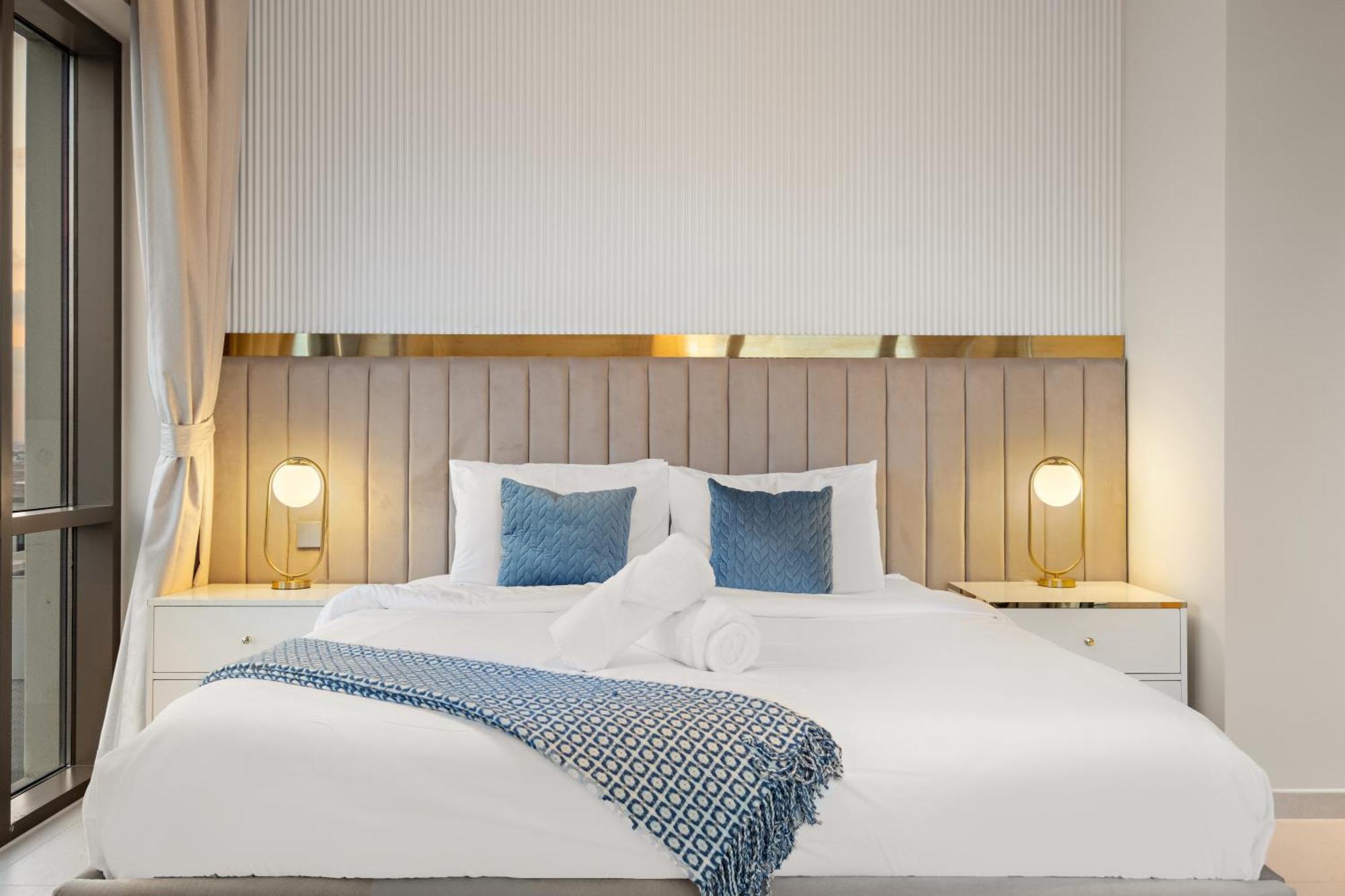 Deluxe 2br In Creek Harbour With Private Beach Access Lejlighed Dubai
