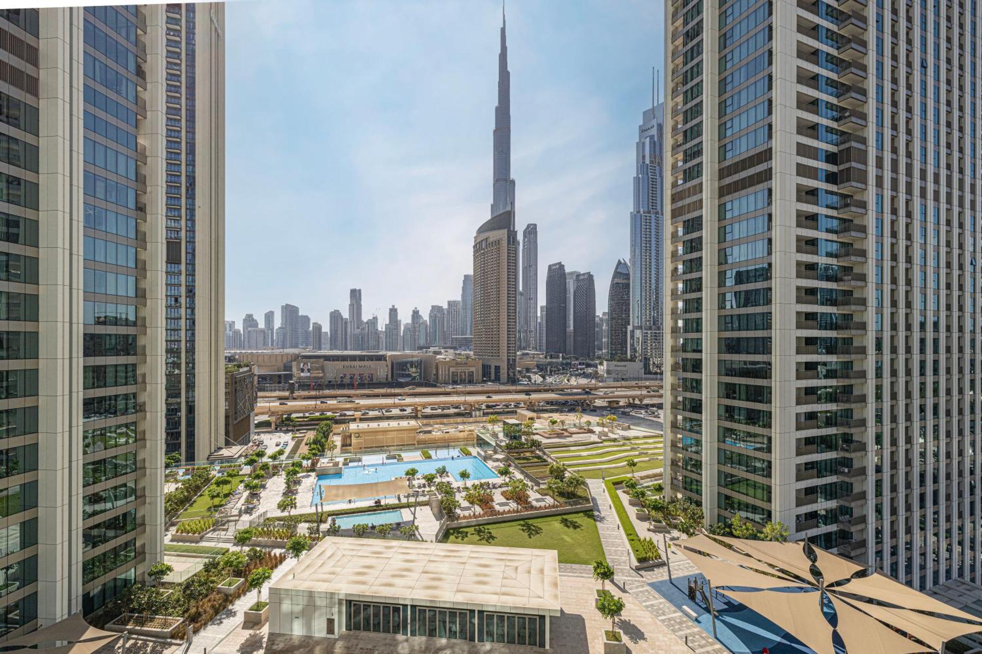 Mall Connected! Amazing Burj Khalifa View! Excellent Pool & Gym Access! Appartement *