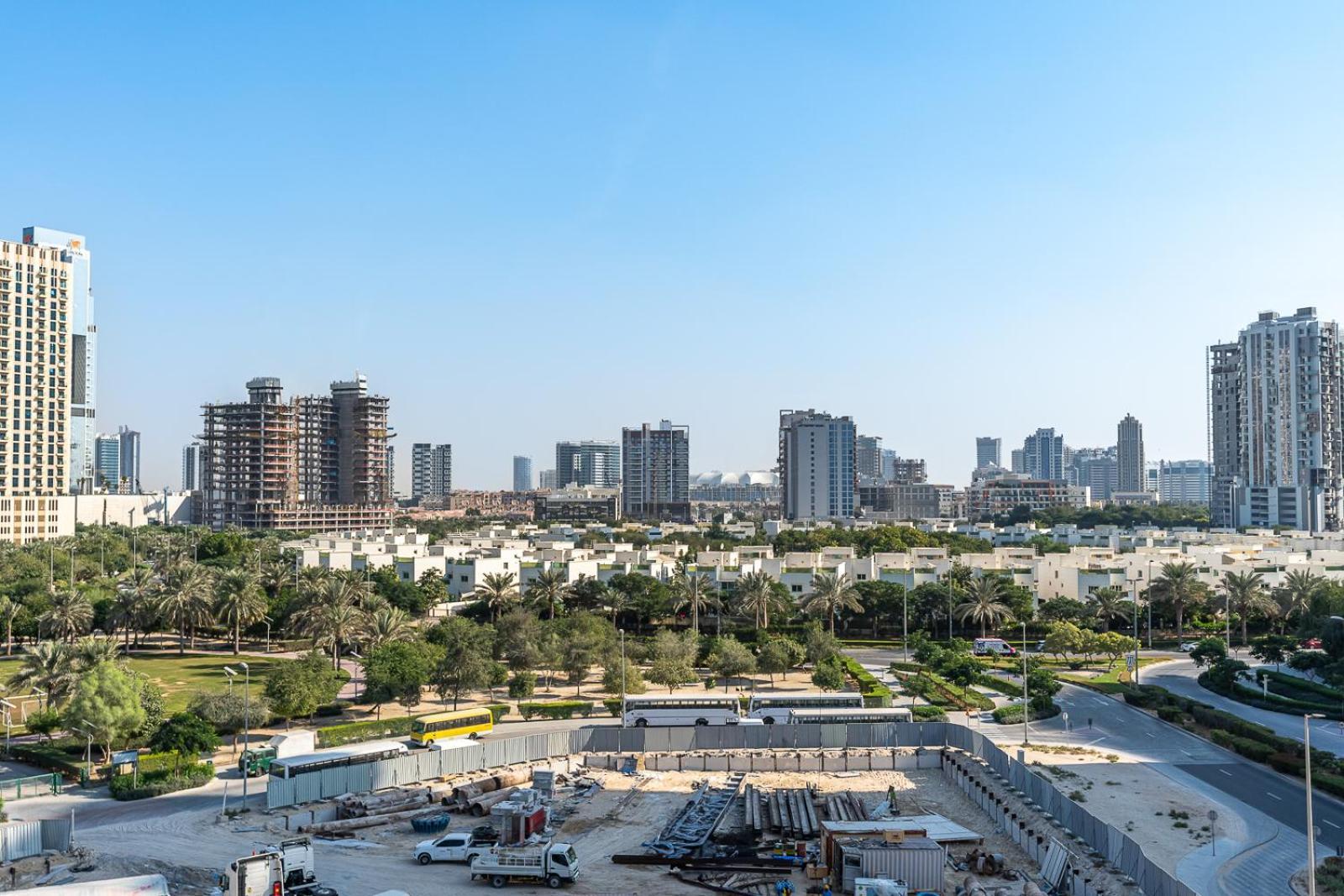 Modern With Pool, Gym And Bbq Area Dubaï