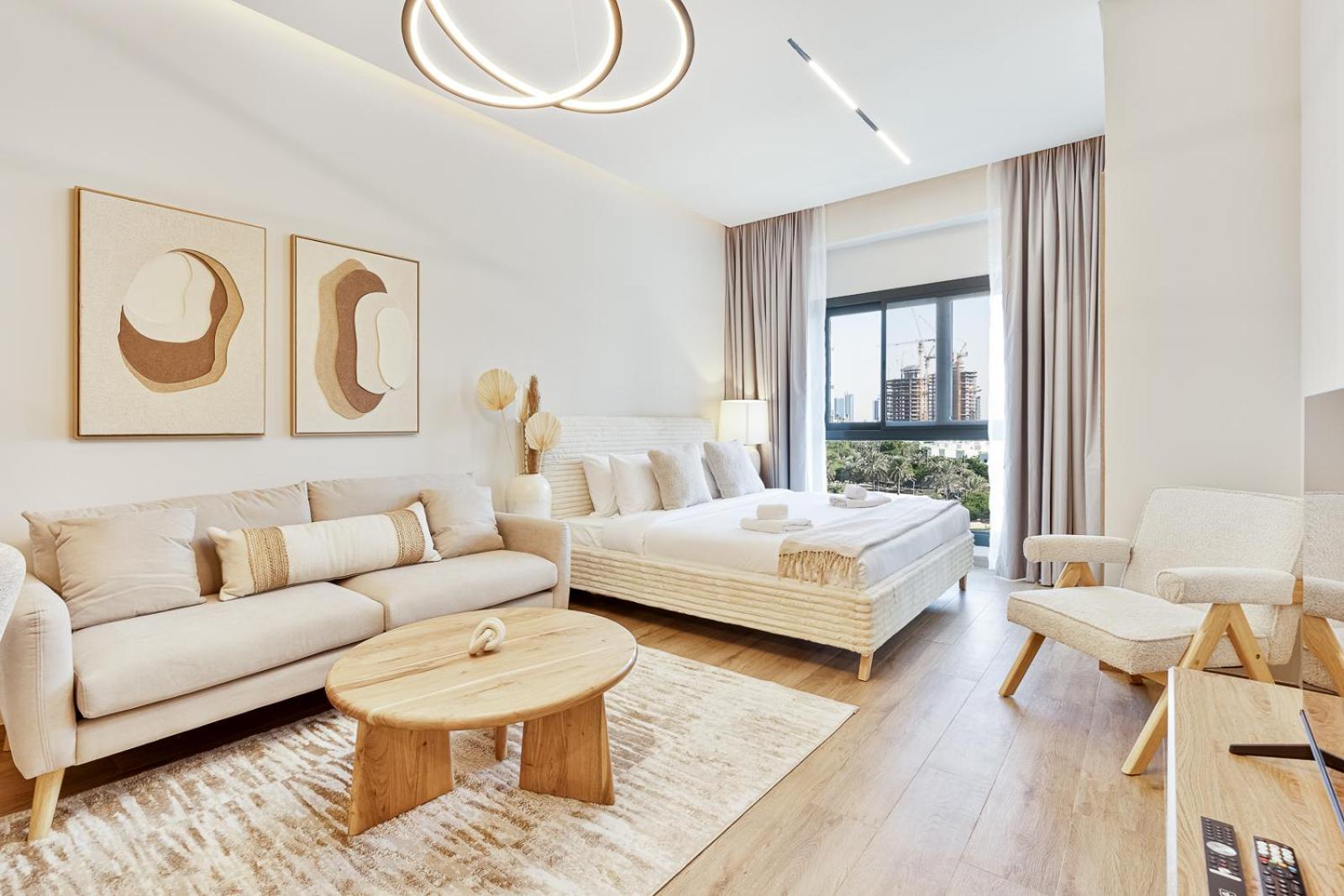 Modern With Pool, Gym And Bbq Area Appartement
