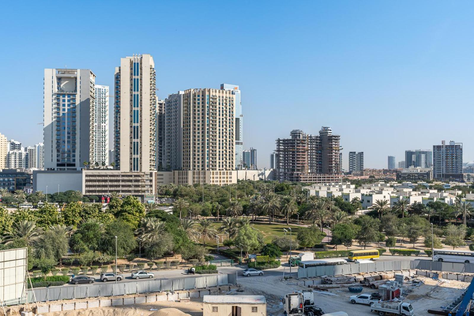 Appartement Modern With Pool, Gym And Bbq Area Dubaï